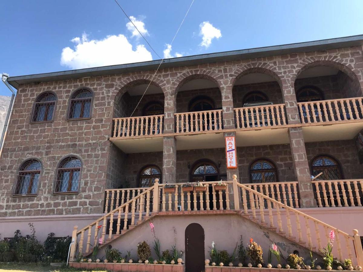 Max Hotel Gogi Alibegashvili Stepantsminda Exterior foto