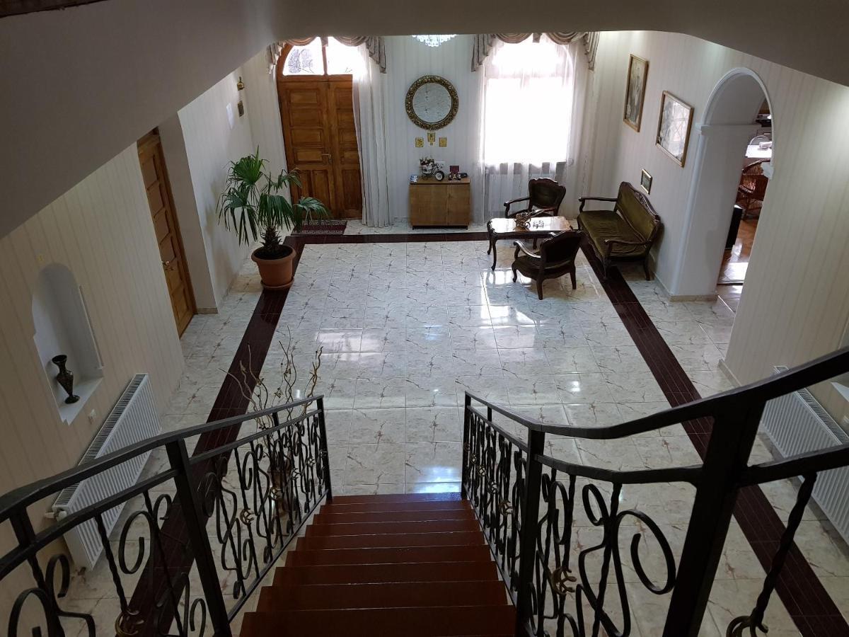 Max Hotel Gogi Alibegashvili Stepantsminda Exterior foto